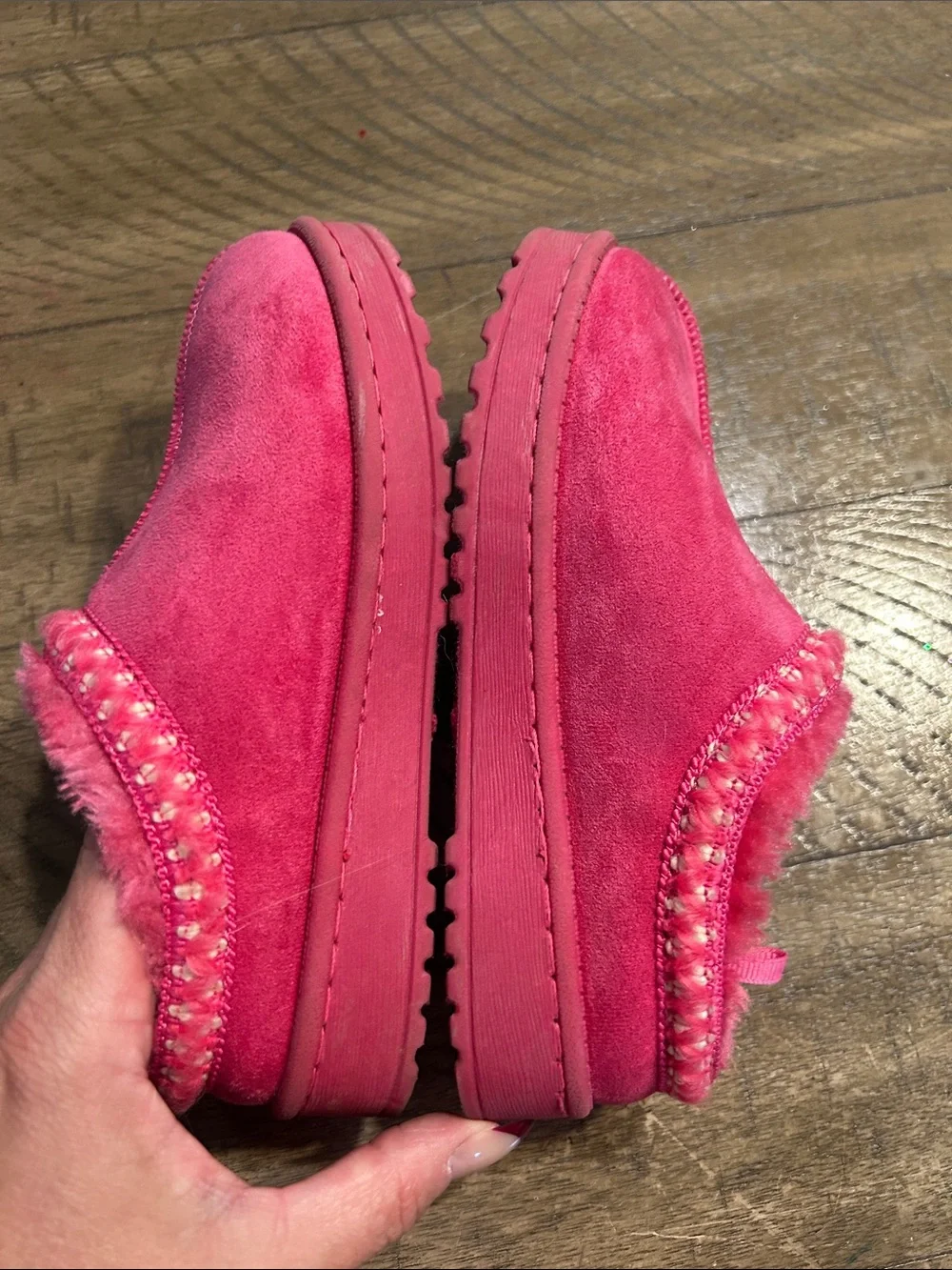 Sonoma Kids Ugg style slip on shoes Hot Pink size 13